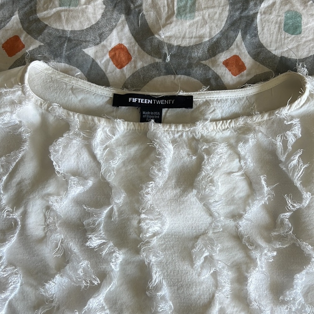 Fifteen Twenty All over Fringe top with Bell Sleeve White Small - Picture 11 of 13